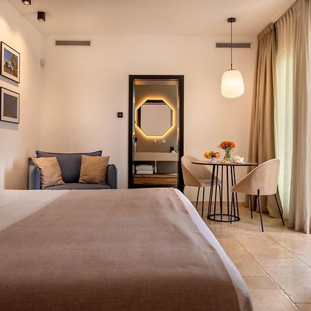 치스테르니노 Essenza Relais Contemporaneo B&B 외부 사진
