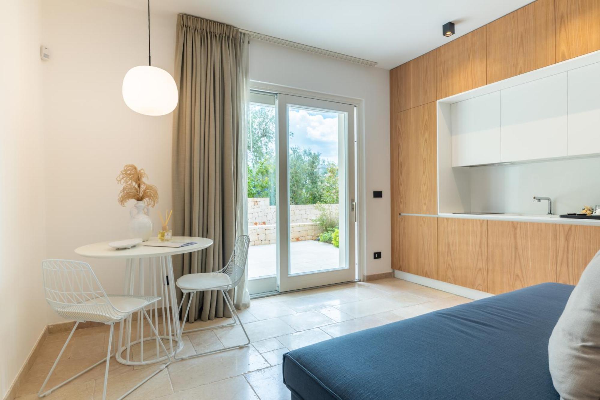 치스테르니노 Essenza Relais Contemporaneo B&B 외부 사진