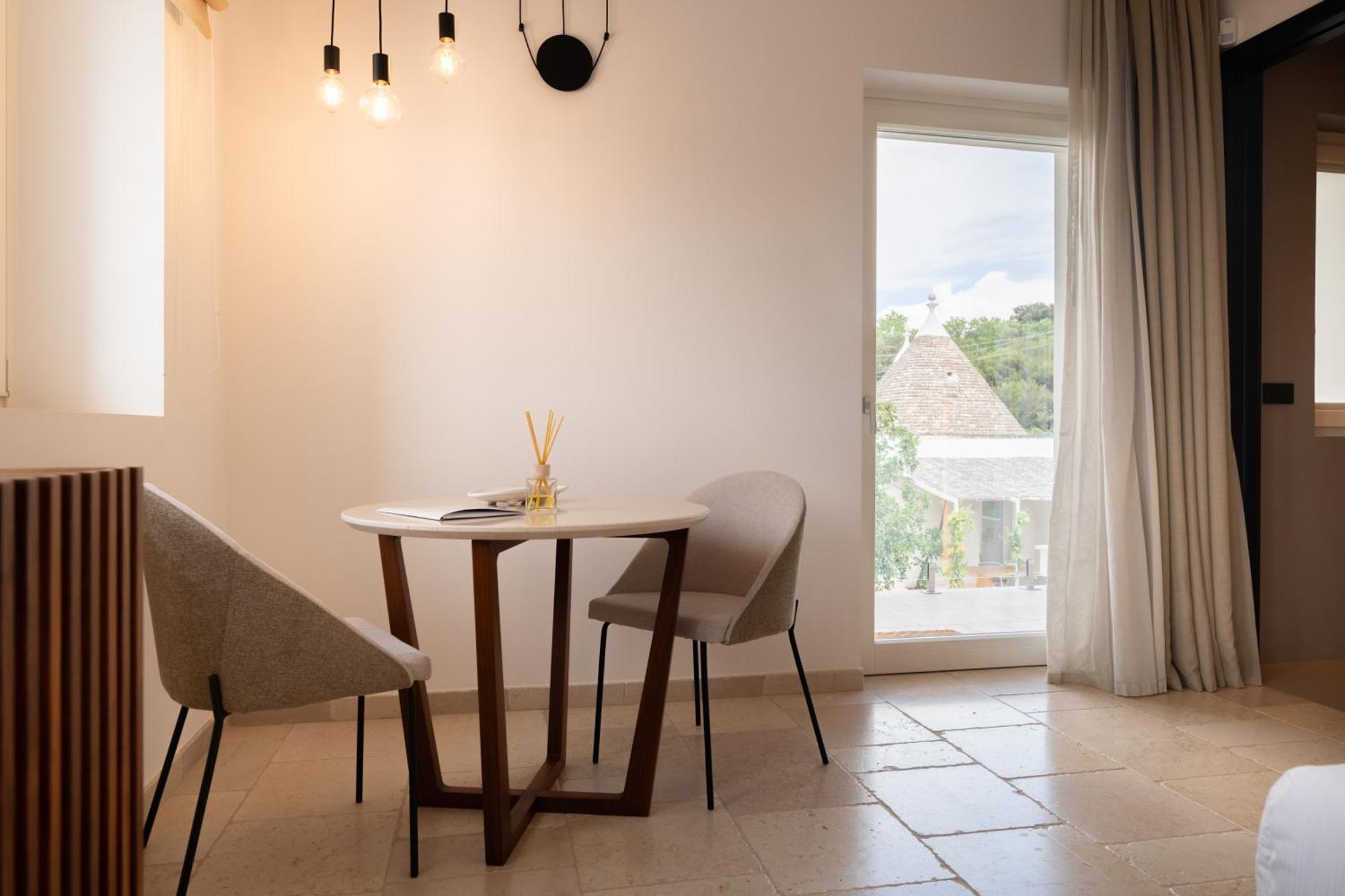 치스테르니노 Essenza Relais Contemporaneo B&B 외부 사진